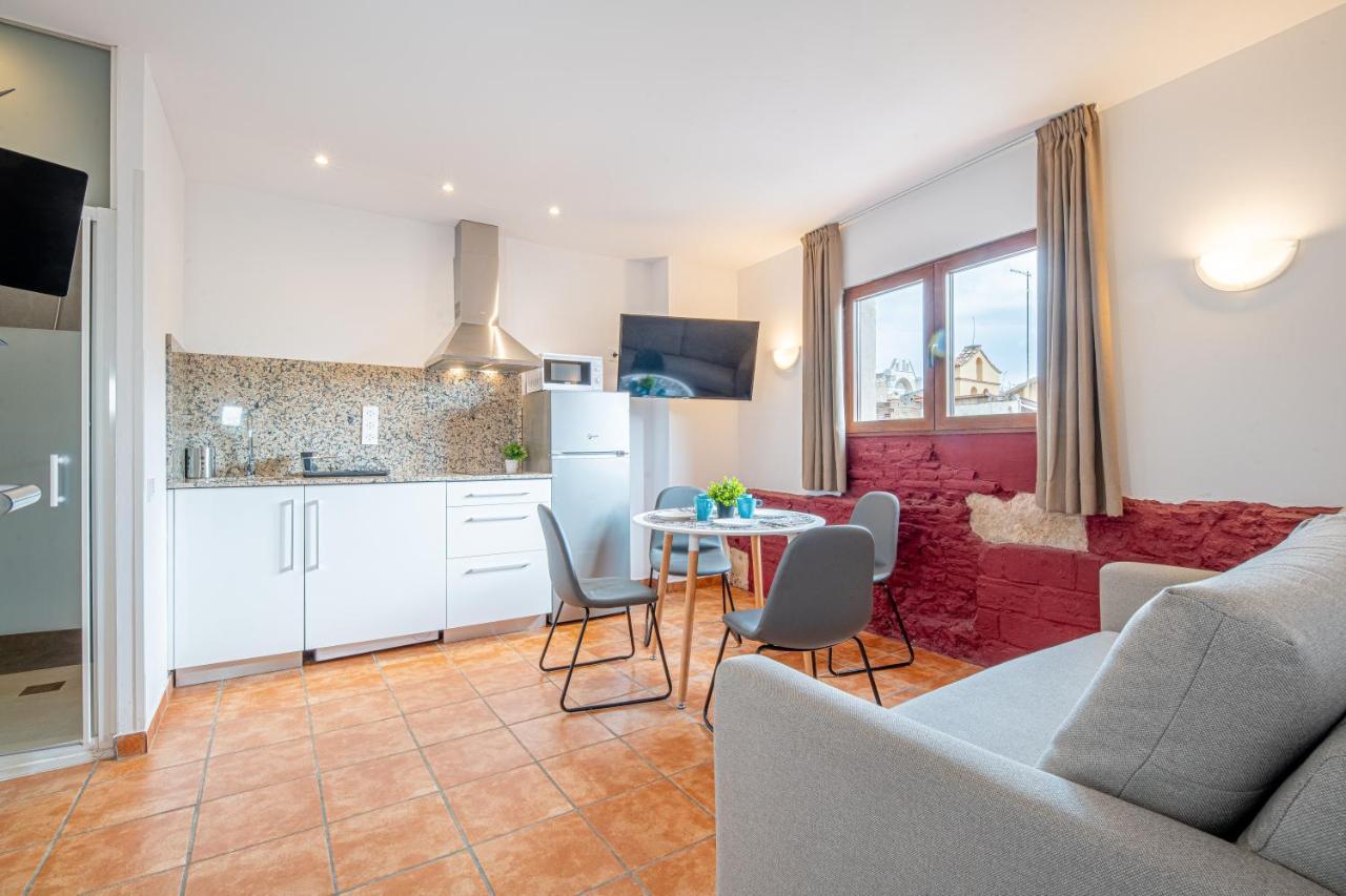 טראגונה Apartamento 2 En La Muralla Romana Junto A La Catedral מראה חיצוני תמונה
